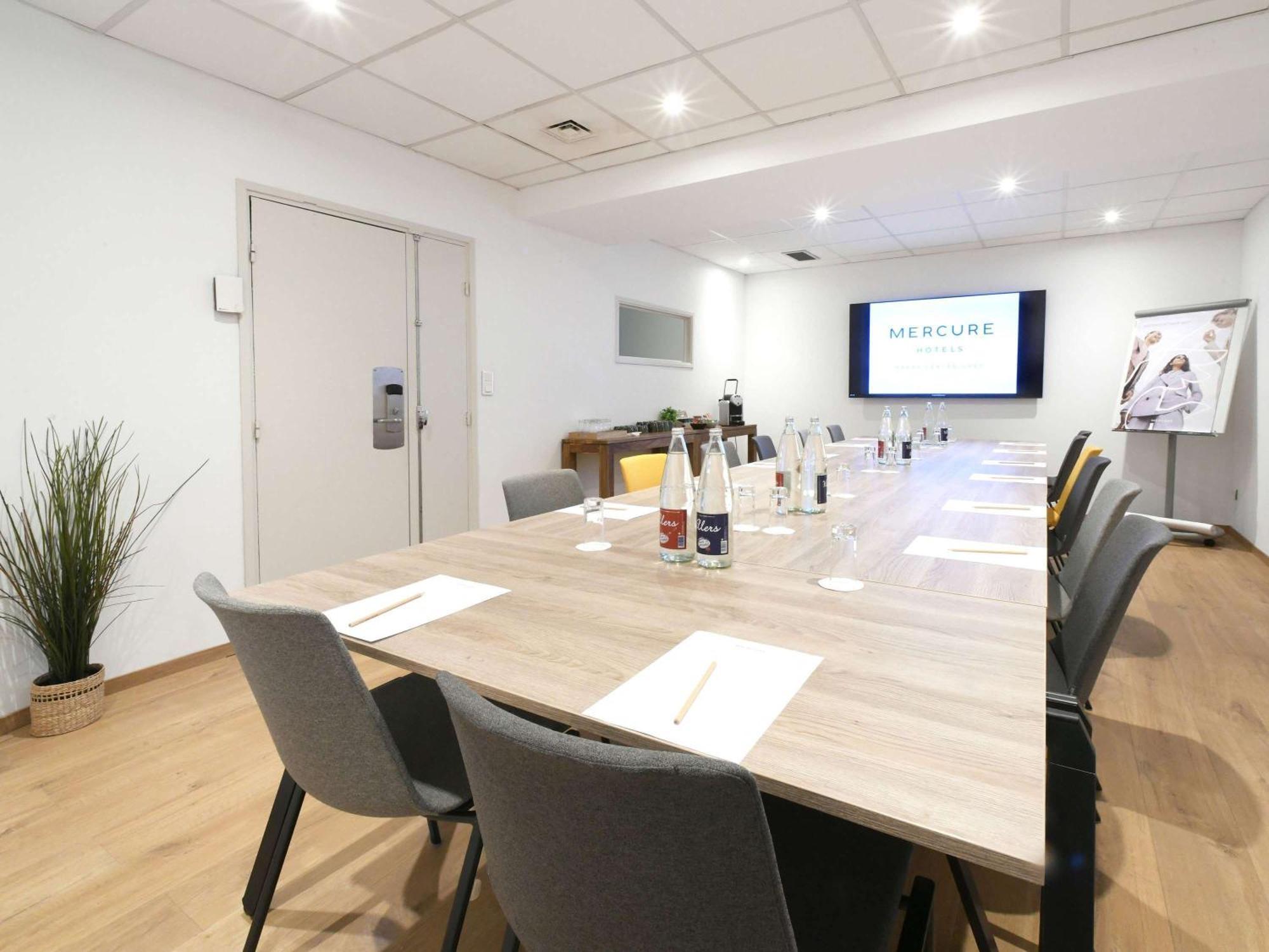 Mercure Arras Centre Gare Bagian luar foto