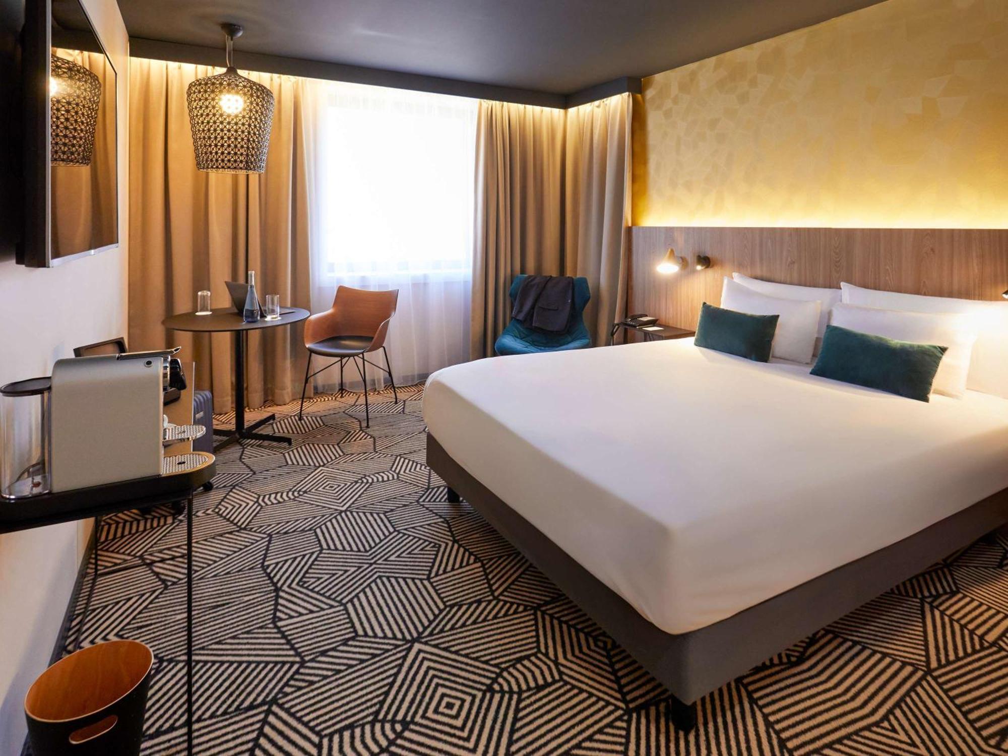 Mercure Arras Centre Gare Bagian luar foto